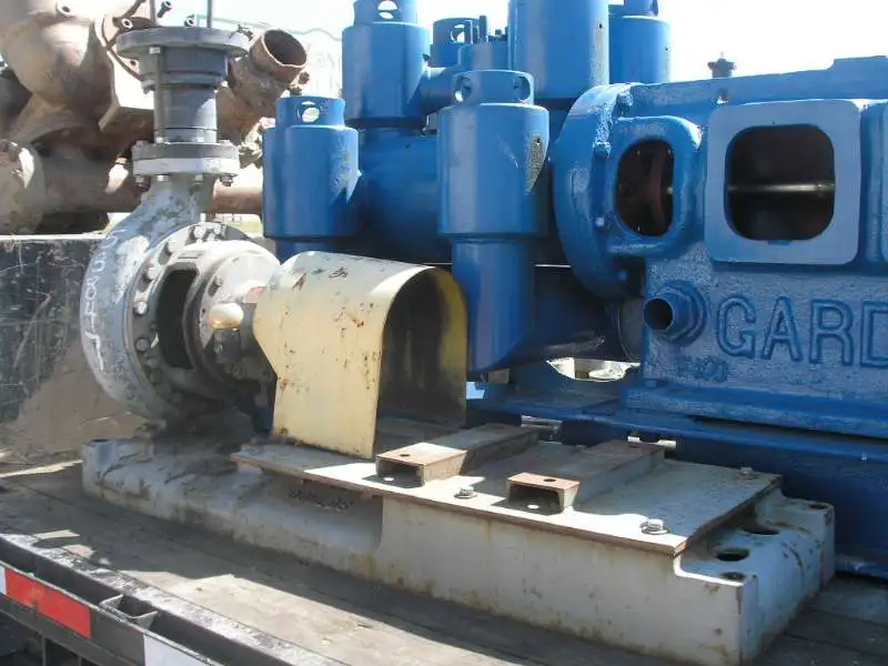 USED GOULDS 3196