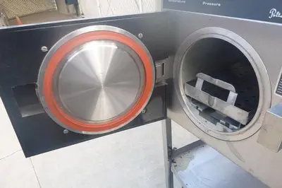 USED PELTON & CRANE S AUTOCLAVE STERILIZER