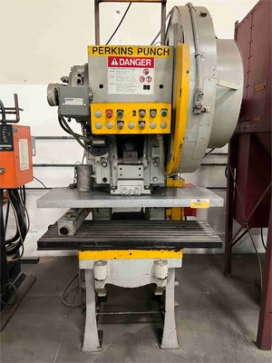 Used PERKINS 550-B Gap Frame (OBS) Presses California US | MachineryMax #1399176