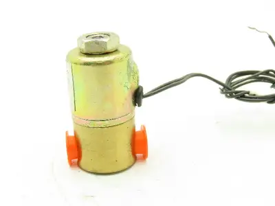 Honeywell Skinner 3139BBN1GN00 Solenoid Valve 3-Way NO 240V 100PSI 1/8" Lot of 4
