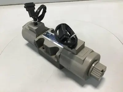 USED YUKEN DSG-03-3C40-D24-50210