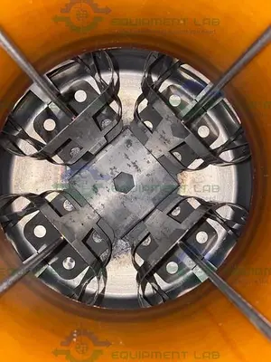 USED MVE CRYOSYSTEM SERIES 2000 CRYOGENIC SAMPLE STORAGE W/ ROLLER BASE 10650200