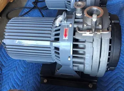 SCROLL MEISTER ISP-500C VAACUUM PUMP