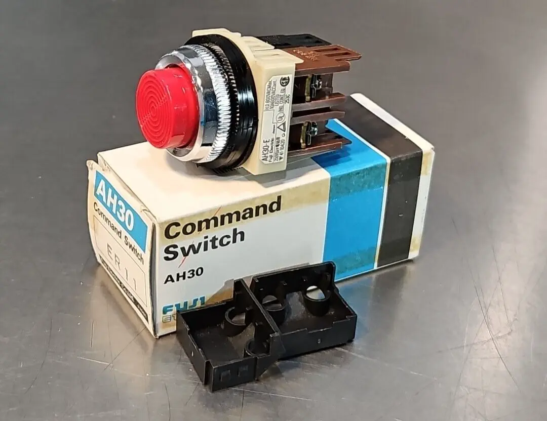 FUJI ELECTRIC AH30-ER11 Command Switch. Loc4B-18