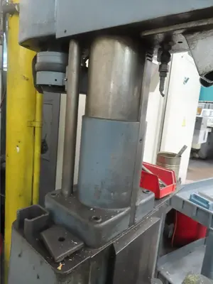 Used 1990 ACIERA 22 VA Drilling & Tapping Machines Oregon US | [EZ] EZ Systems #1281243