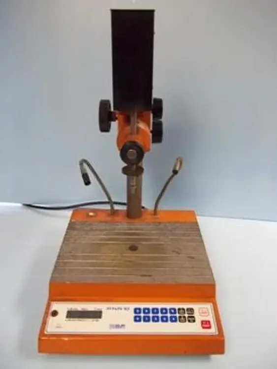 Used _UNKNOWN_ 4AM-FRV-13C Hardness Testers Texas US | Bamko Surplus Process Equipment #940158