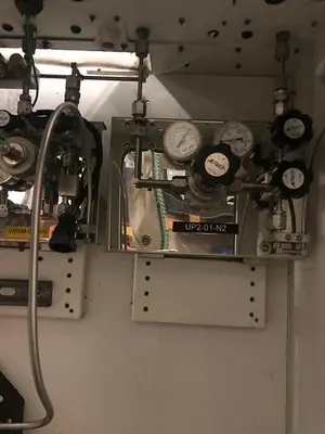 PRAXAIR AMMONIA & SILANE MONITORS FOR GAS CABINET