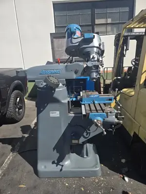 Bridgeport, Vertical Mill, Variable Speed, 1.5 HP, J Head, 3k RPM, 36" table