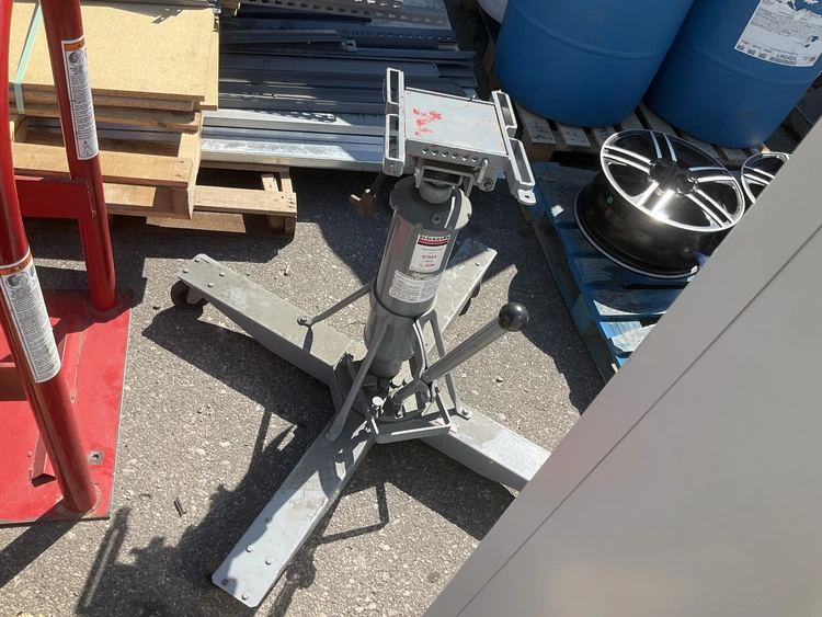 Used _UNKNOWN_ _UNKNOWN_ Jack Lifters Michigan US | Miedema Asset Management Group #1148953