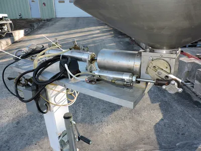 USED HASKON PISTON FILLER 300