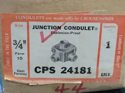 NEW CROUSE-HINDS CPS 24181