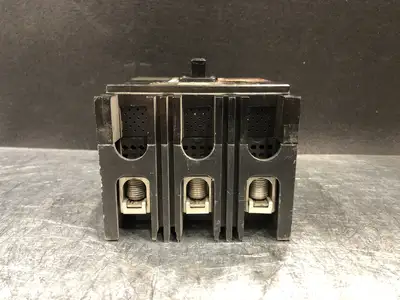 USED WESTINGHOUSE FB3125S