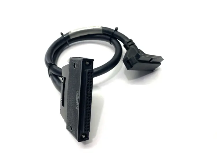 Used AUTOMATION DIRECT ZIPLINK PLC I/O CABLE MALE 40-PIN CONNECTORS Cable & Wire Michigan US | Maverick Industrial Sales #1091116