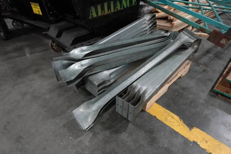 *24* Cross Supports for Pallet Racking - 42" Wide