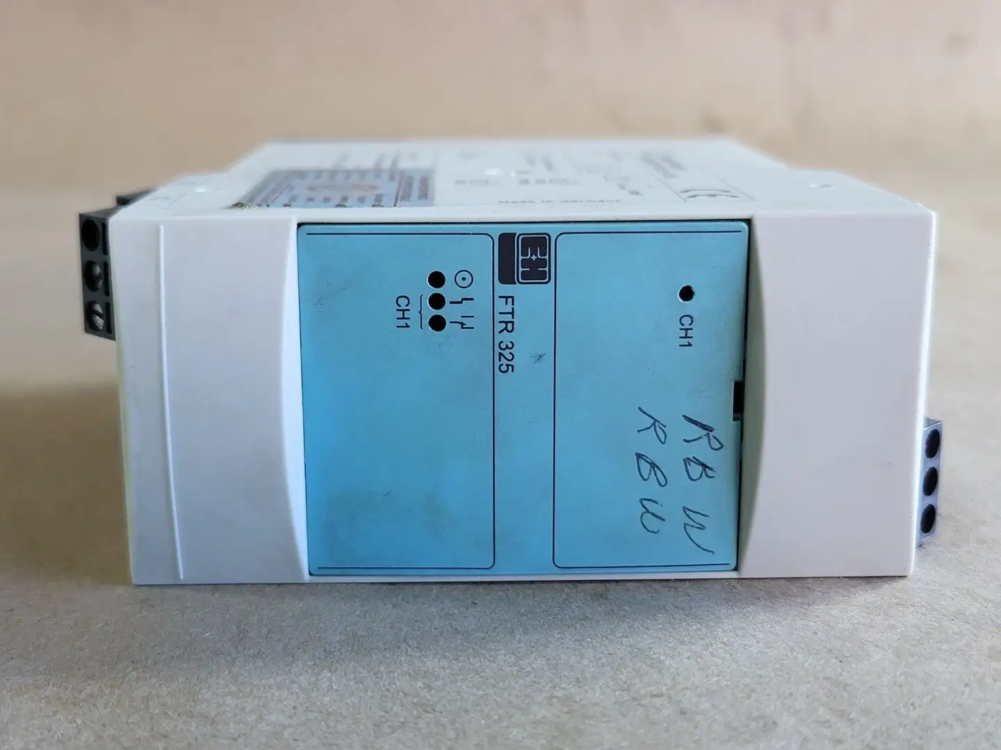 NEW ENDRESS+HAUSER FTR325-A1A1