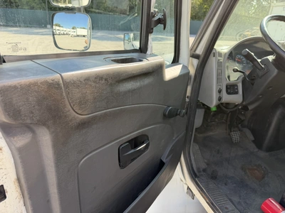 Used 2018 INTERNATIONAL 4300 SBA4X2 Box trucks Indiana US | Miedema Asset Management Group #1414604