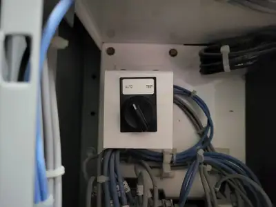 Full Voltage Non-Reversing MCC Bucket Size 4
