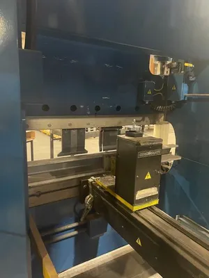 2005 CINCINNATI INC 60AF+4 Press Brakes | Used Fab Machines (2)