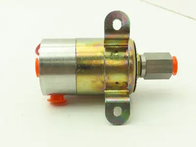 Honeywell Skinner V5D14850 Solenoid Valve 3-Way (NC) 120V 75 PSI 1/8" NPT