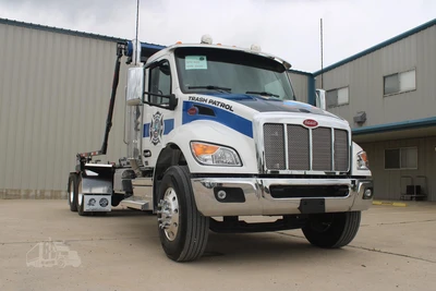 Used 2027 PETERBILT 548 Hooklifts & Roll-Offs Texas US | Roll Off Truck World #1491992