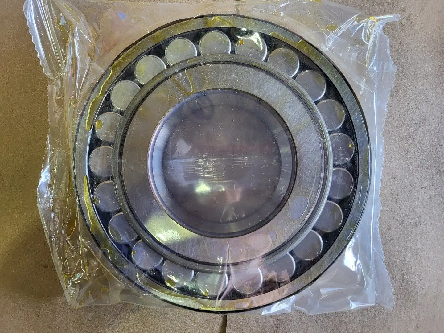 NEW SKF 21314E