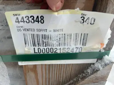 Ply Gem Lot of Approximately 680 Pieces of- 11.25 in. x 0.5 in. Rectangular White Weather Resistant Vinyl Soffit Vent