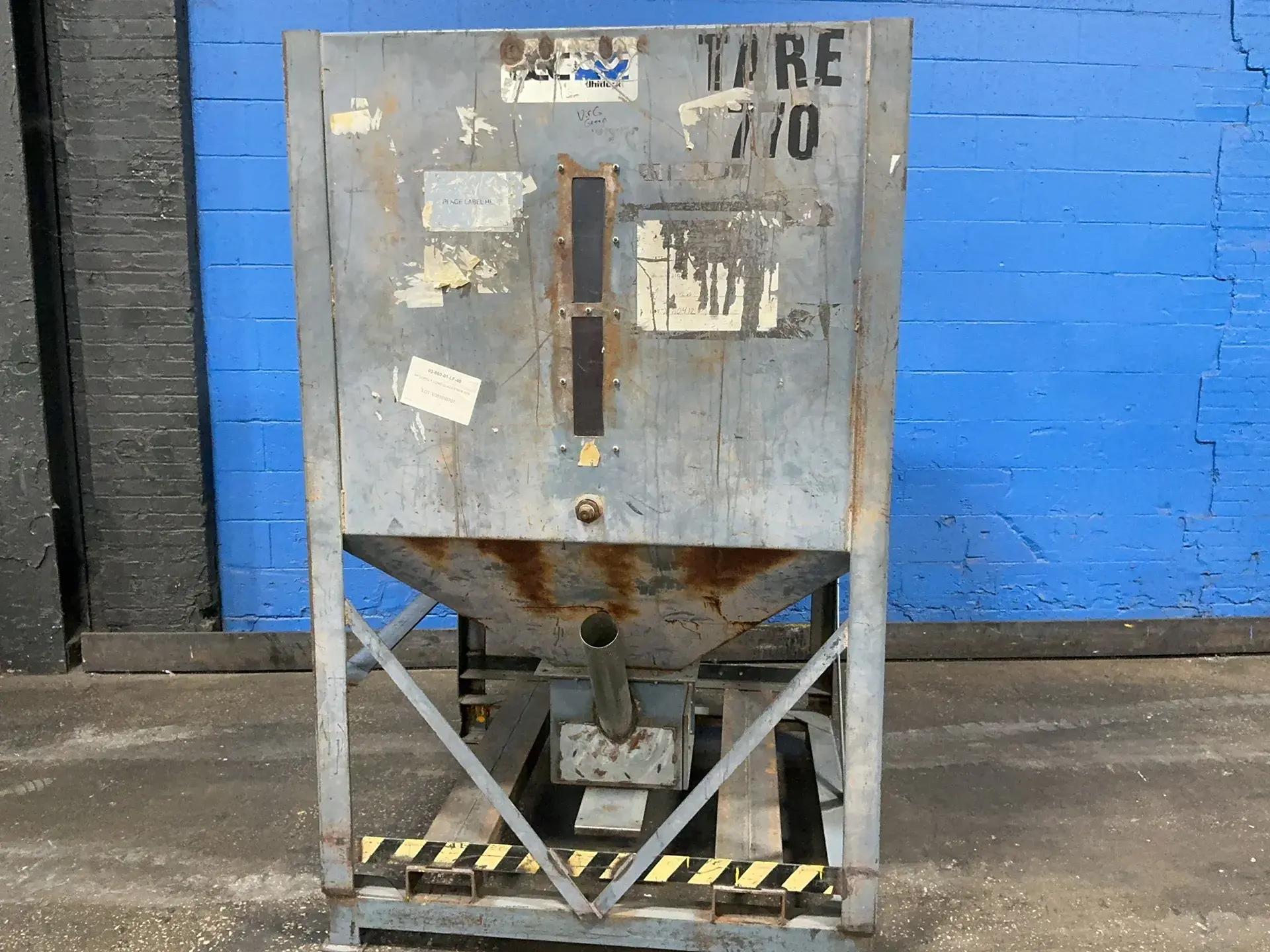Used AEC WHITLOCK _UNKNOWN_ Misc Plastics Equipment Ohio US | HGR 24 #1404767