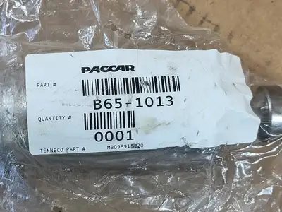 NEW PACCAR B65-1013