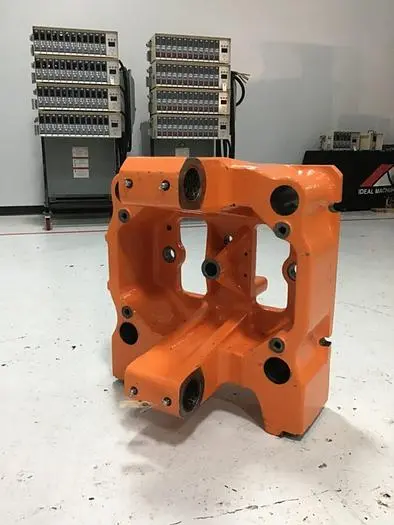 Used CINCINNATI MILACRON 3989585 Clamps Michigan US | Ideal Machinery #575776