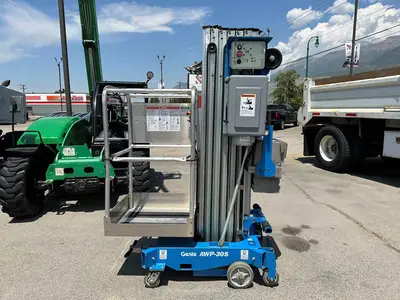 USED 2020 GENIE AWP-30S