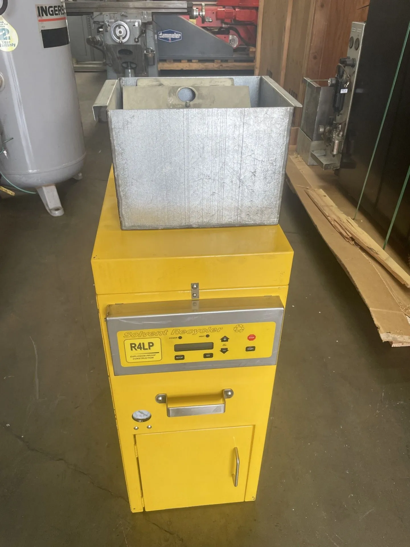 USED KLEEN GIANT R4LP