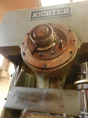 USED ADAM RICHTER 160 TON