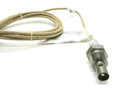 NEW ROSEMOUNT ANALYTICAL 05010793467 CONDUCTIVITY SENSOR 212 DEG F MAX TEMP