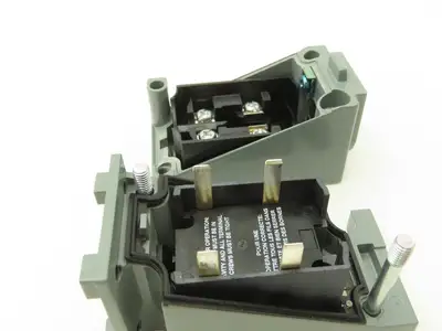 Allen Bradley 802T-AP Oiltight Limit Switch Ser J  -No Operating Head