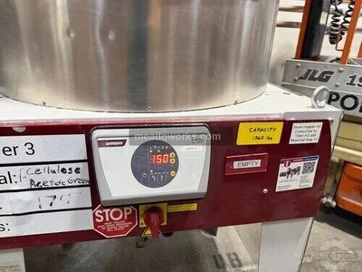 Used WITTMANN SILMAX E800 MATERIAL HOPPER W/WITTMANN MATERIAL LOADER Hoppers Illinois US | Meadoworks #1503402