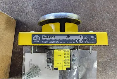 NEW ALLEN-BRADLEY 800P-F1CB