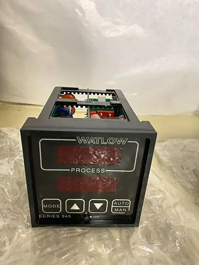 WATLOW 945  945A-2KA3-BLAN