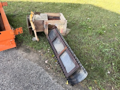 Used SALTER CHUTE _UNKNOWN_ Dry Spreaders Michigan US | Miedema Asset Management Group #1414363