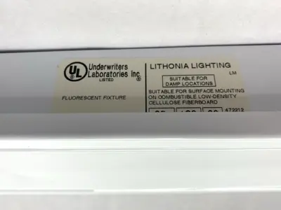 USED LITHONIA LIGHTING STANDARD STRIP LAMP 18" MAGNETIC BALLAST 15W 120V
