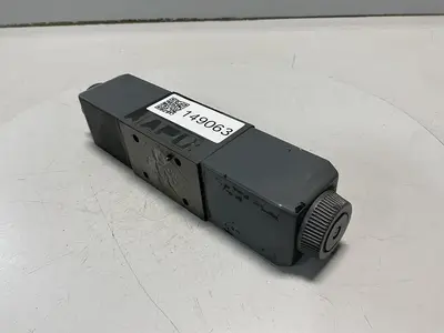 USED VICKERS DG4V-3-2AL-M-U-HL7-60