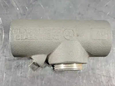 USED APPLETON EYF-EYM