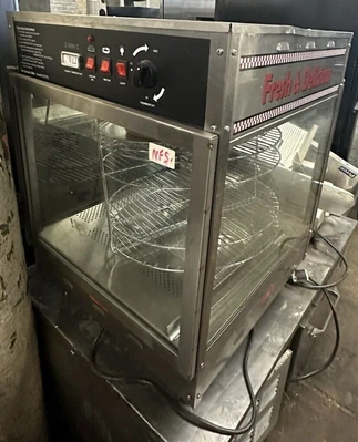174-0164 Benchmark 51018 Humidified Countertop Pizza Hot Case