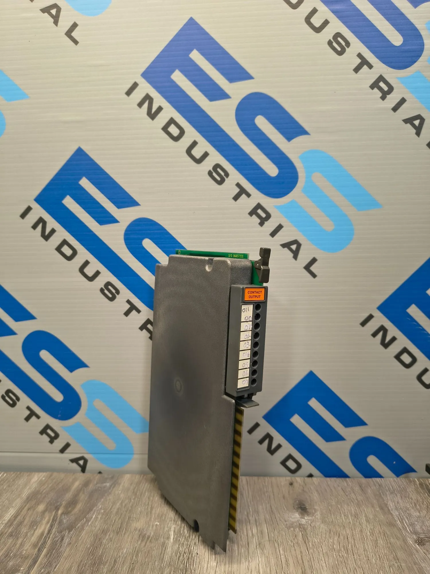 USED Allen-Bradley 1771-0W