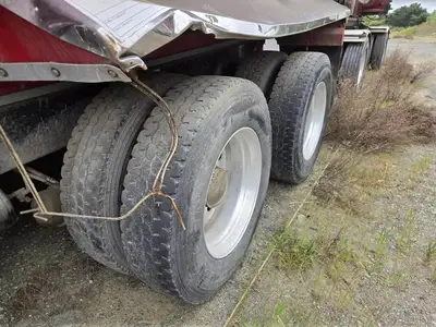 USED 2016 RELIANCE 15 FT