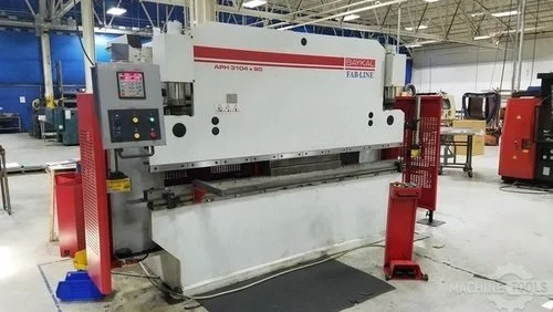 Used BAYKAL APH 3104X90 Press Brakes | Mac-Tech #400905