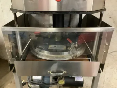 Used _UNKNOWN_ LITTLE Dough Sheeters & Presses Michigan US | Grocery Equipment Sales #1265463