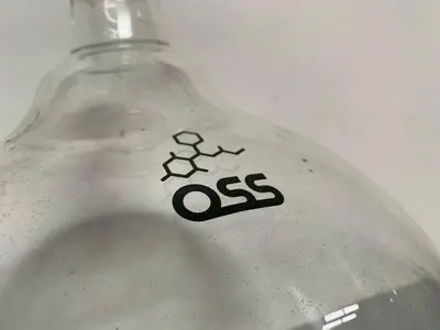 USED OSS LABORATORY COLLECTION FLASK W/ 2.25" OPENING