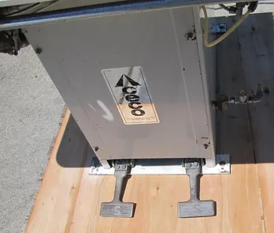 Ceco Dry Cleaning Machine Ironing Steam Press Steam & Air Operated Cissell Type