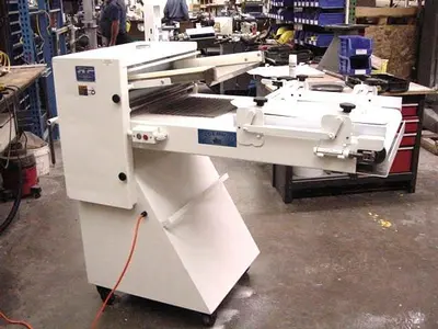 BLOEMHOF 4-24 Bread Moulder | Harvest Equipment and Fabrication Inc (3)