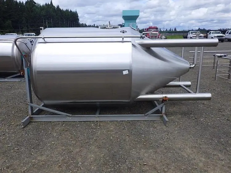 Used 2021 _UNKNOWN_ 25HL/20BBL FV Stainless Steel Tanks Oregon US | Ager Tank & Equipment Co. #1147957